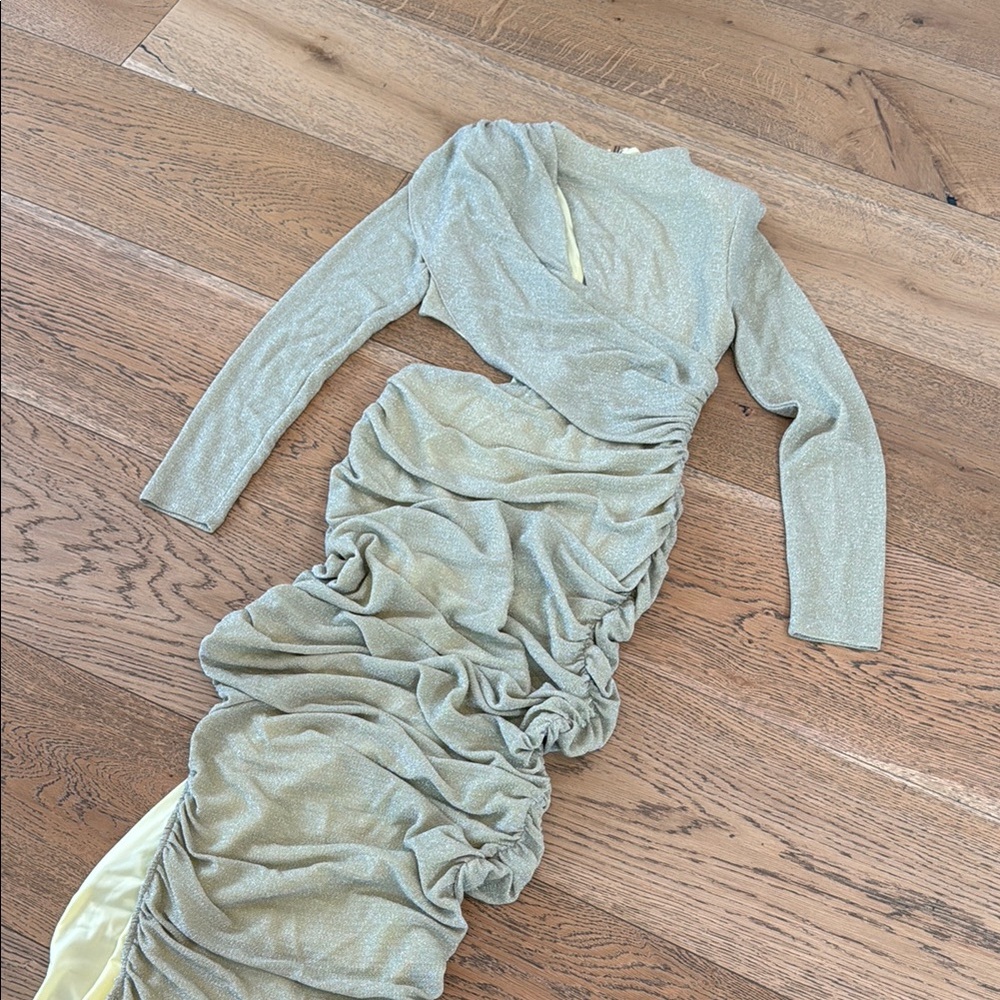 Elegant Long Sleeve Dress in Silver and Yellow Cream